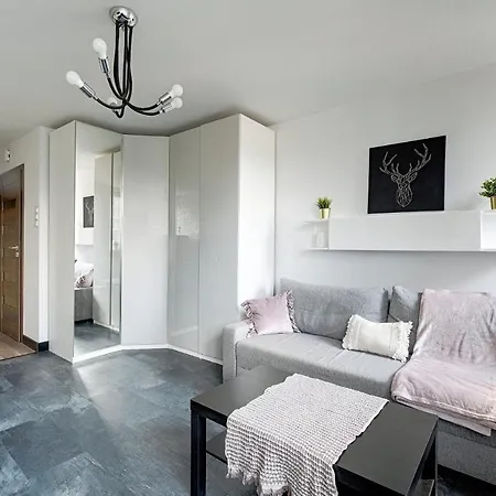 10th Floor Studio Center Apartment Warsaw
